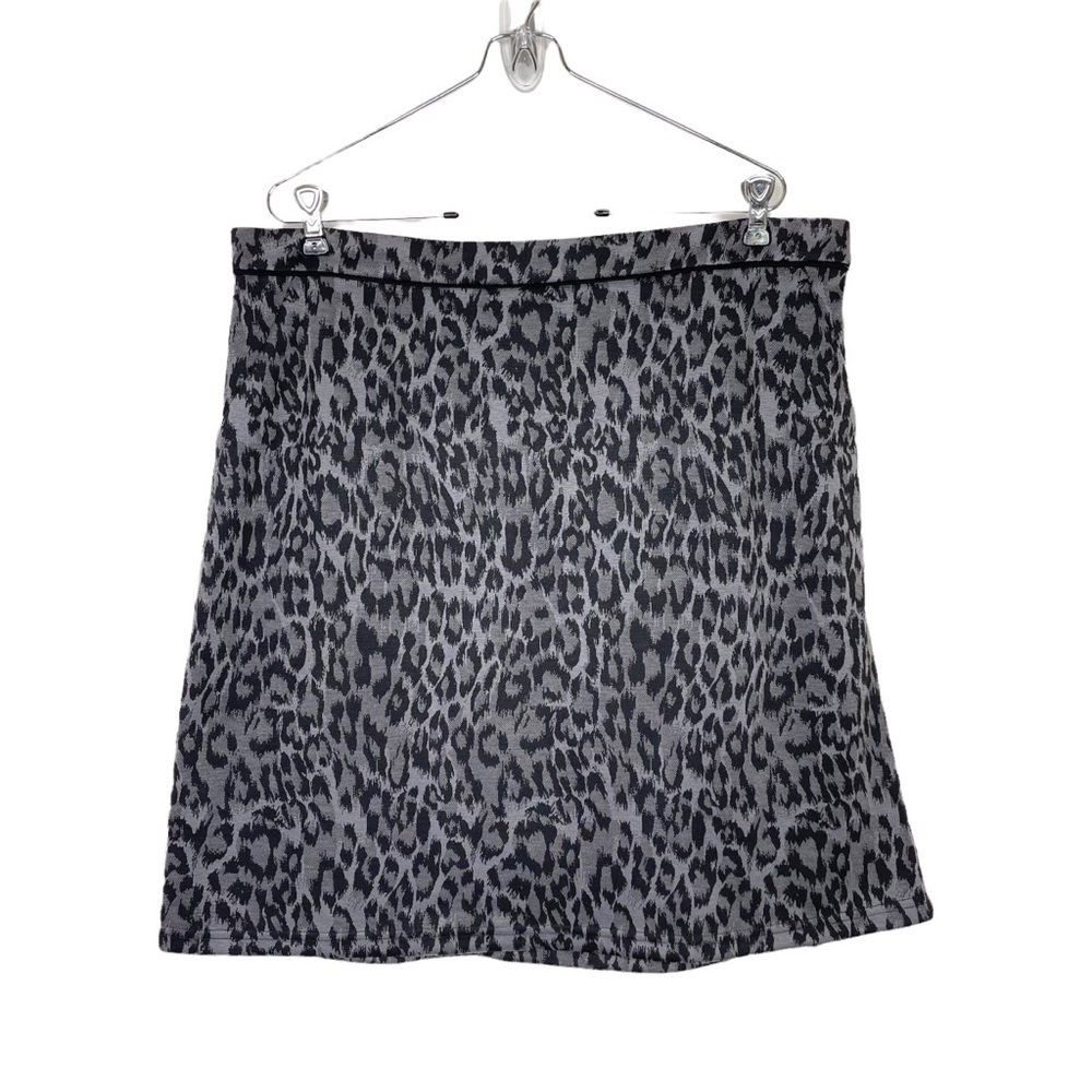 Stitch Fix l Skies Are Blue Leopard Print Skirt, 1X